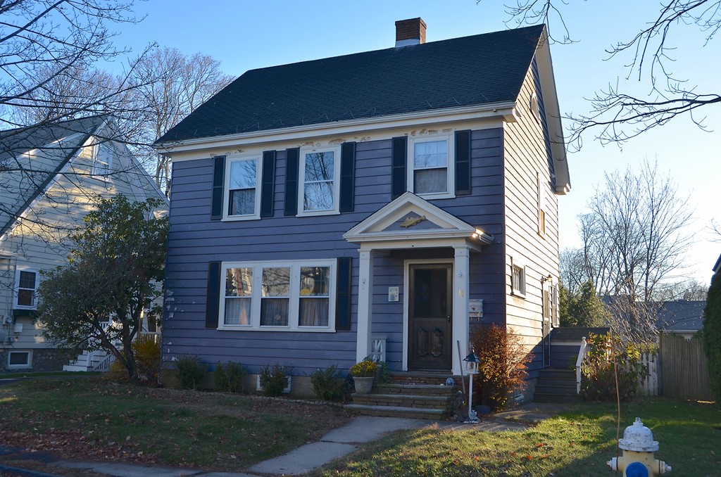 11 Bubier Road Marblehead, MA 01945 - Photo 1 of 13 Gallery Image 1