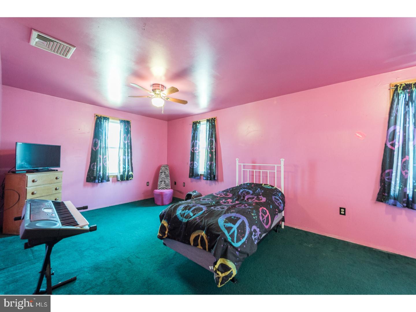 141 Barren Road Newtown Square, PA 19073 - Photo 21 of 25