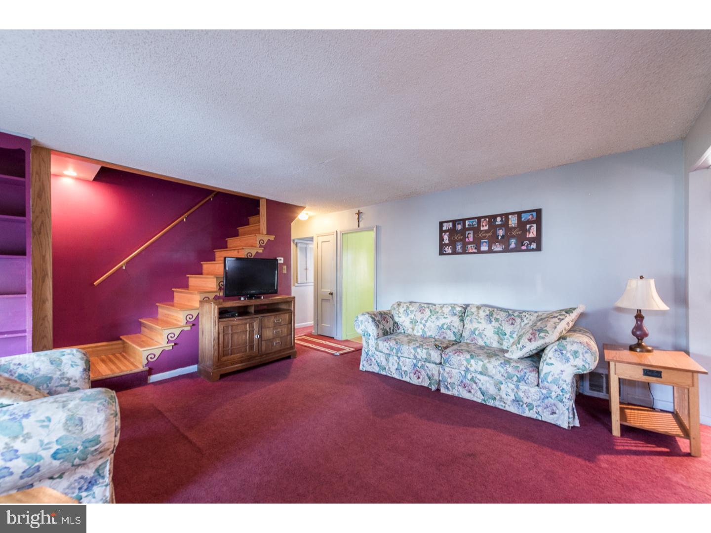 141 Barren Road Newtown Square, PA 19073 - Photo 4 of 25
