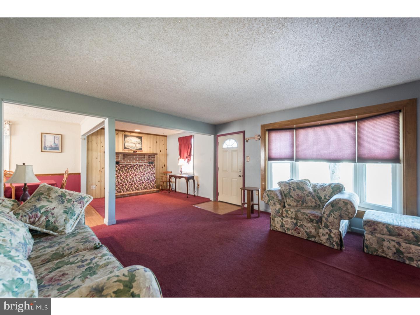 141 Barren Road Newtown Square, PA 19073 - Photo 5 of 25