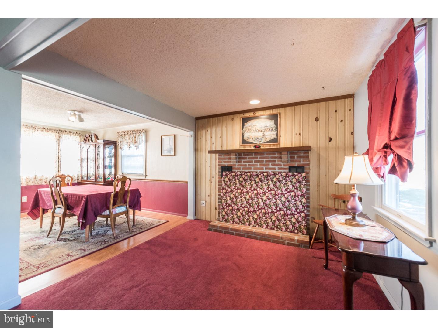 141 Barren Road Newtown Square, PA 19073 - Photo 7 of 25