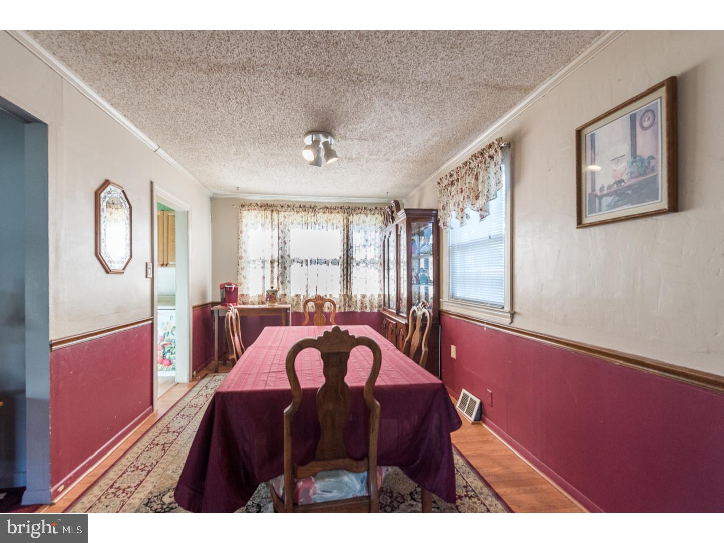 141 Barren Road Newtown Square, PA 19073 - Photo 8 of 25