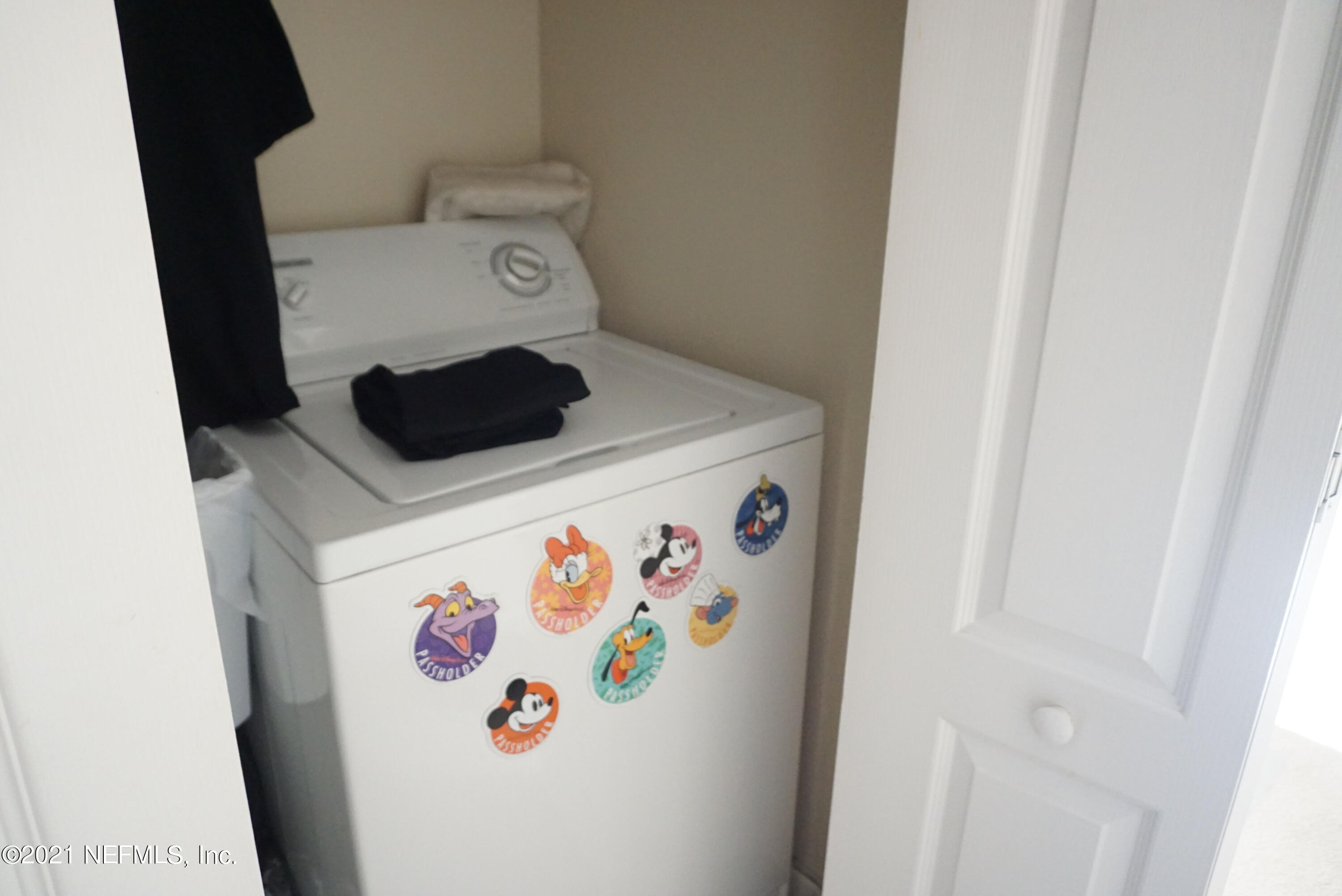 457 Cabernet Place St. Augustine, FL 32084 - Photo 14 of 19 a utility room with dryer and washer