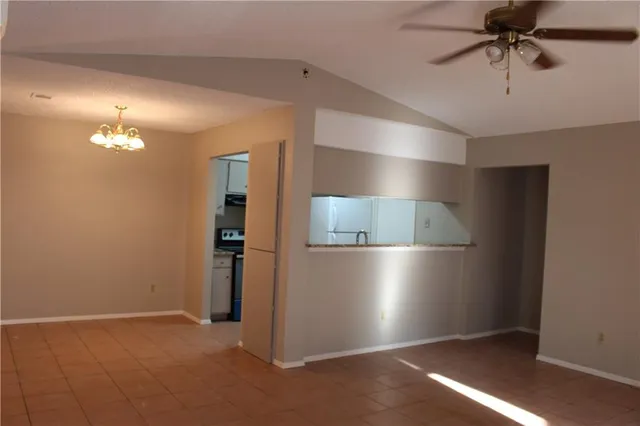 $1,645 | 8003 Dowling Cove, Austin, TX 78745