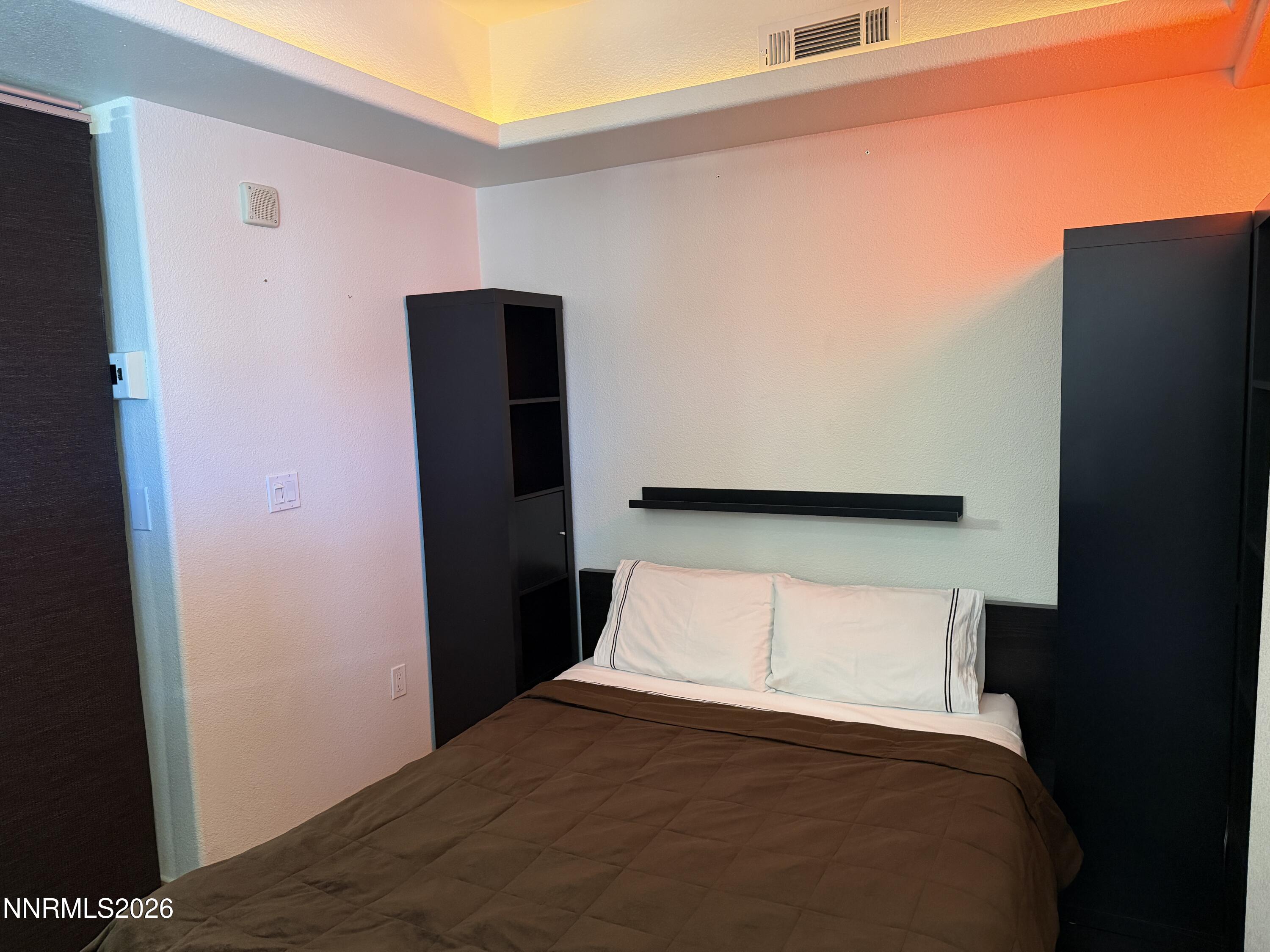 200 West 2nd Street, Unit 1010 Reno, NV 89501 - Photo 5 of 27 IMG_0012