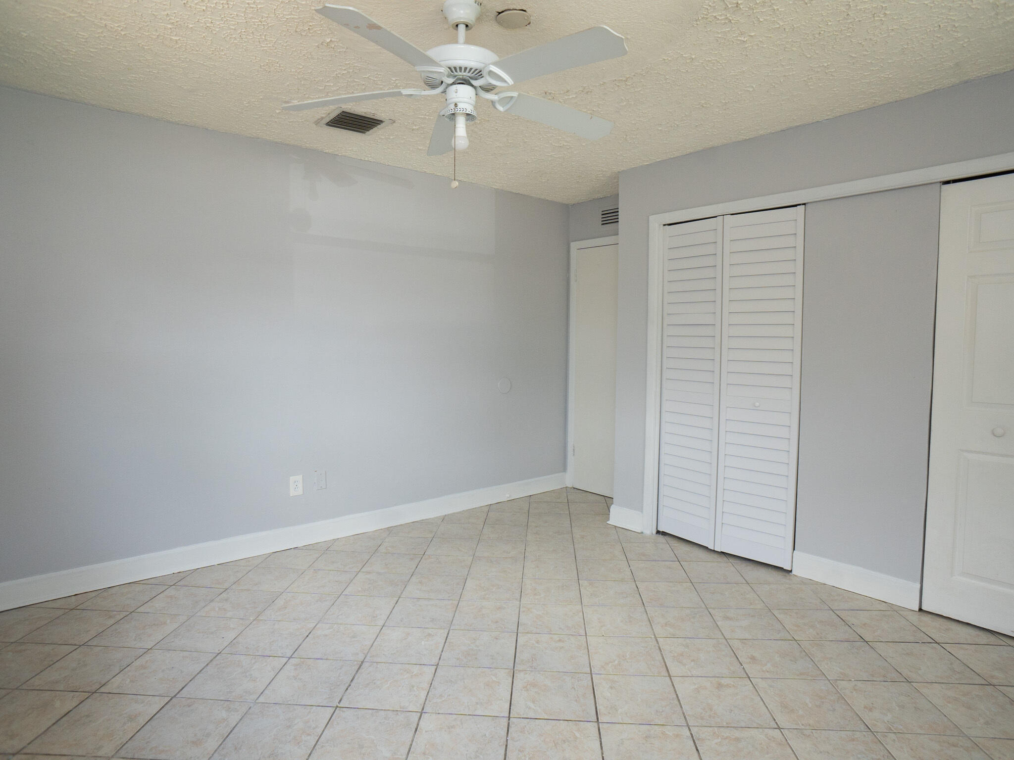 1032 Martinique Avenue Fort Pierce, FL 34982 - Photo 26 of 35 IMG_5453