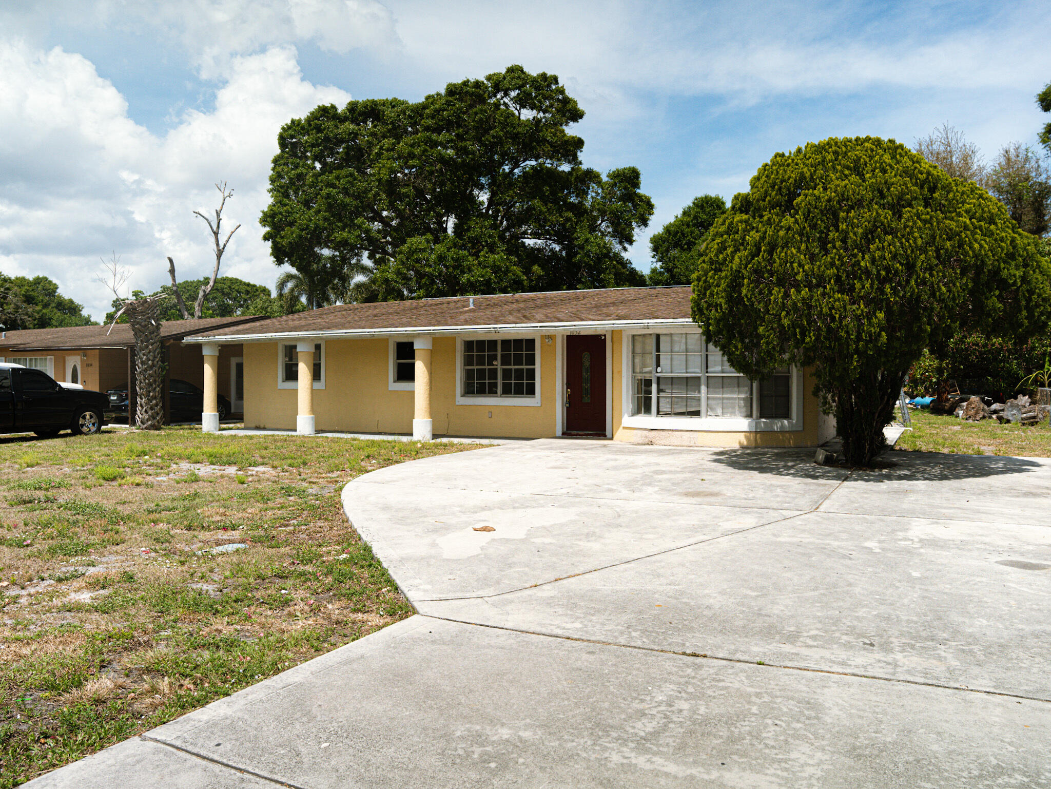 1032 Martinique Avenue Fort Pierce, FL 34982 - Photo 6 of 35 IMG_5461