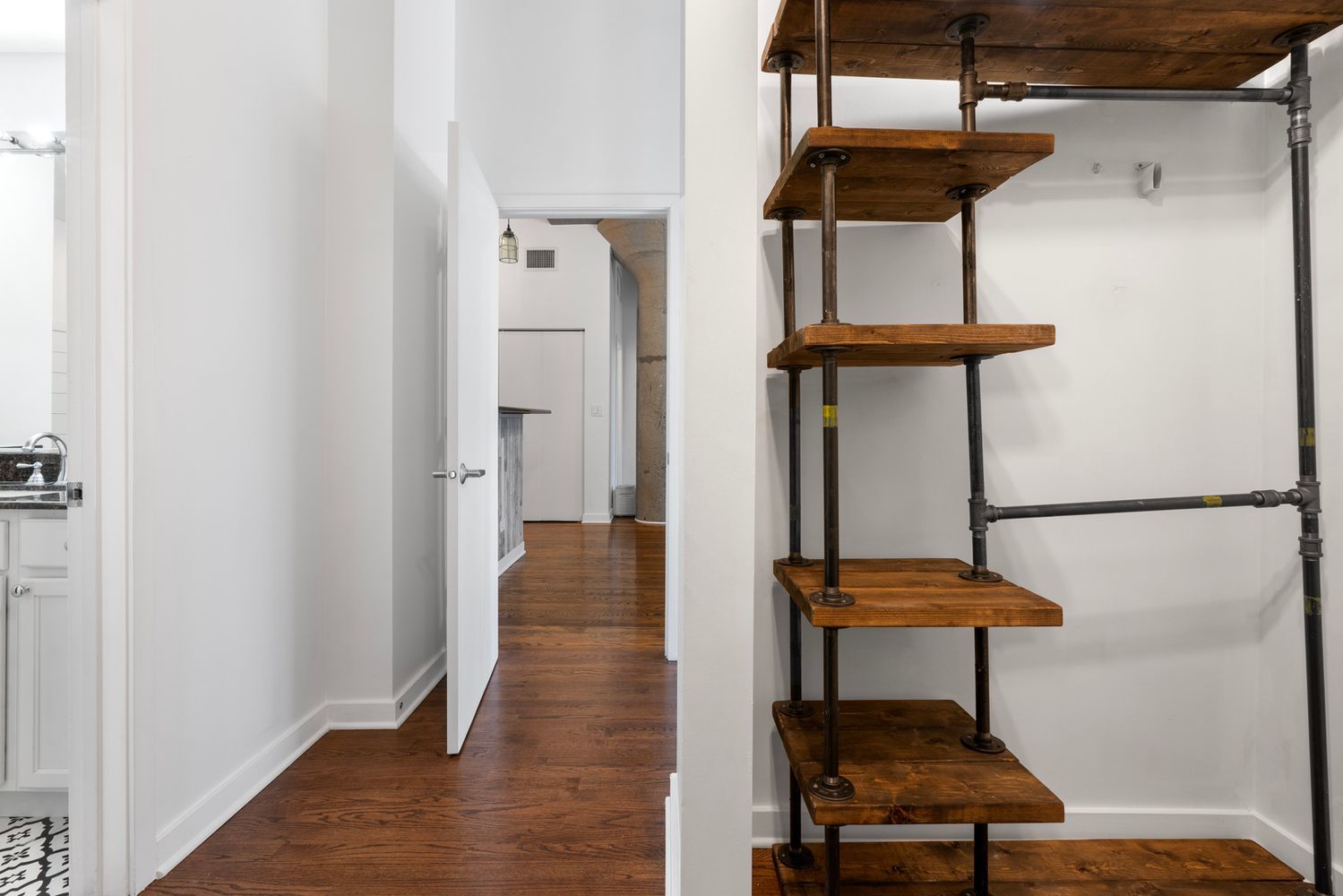 1001 West 15th Street, Unit 318 Chicago, IL 60608 - Photo 12 of 32