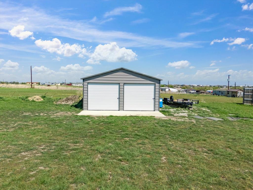 341 Mesa Ridge Decatur, TX 76234 - Photo 2 of 31