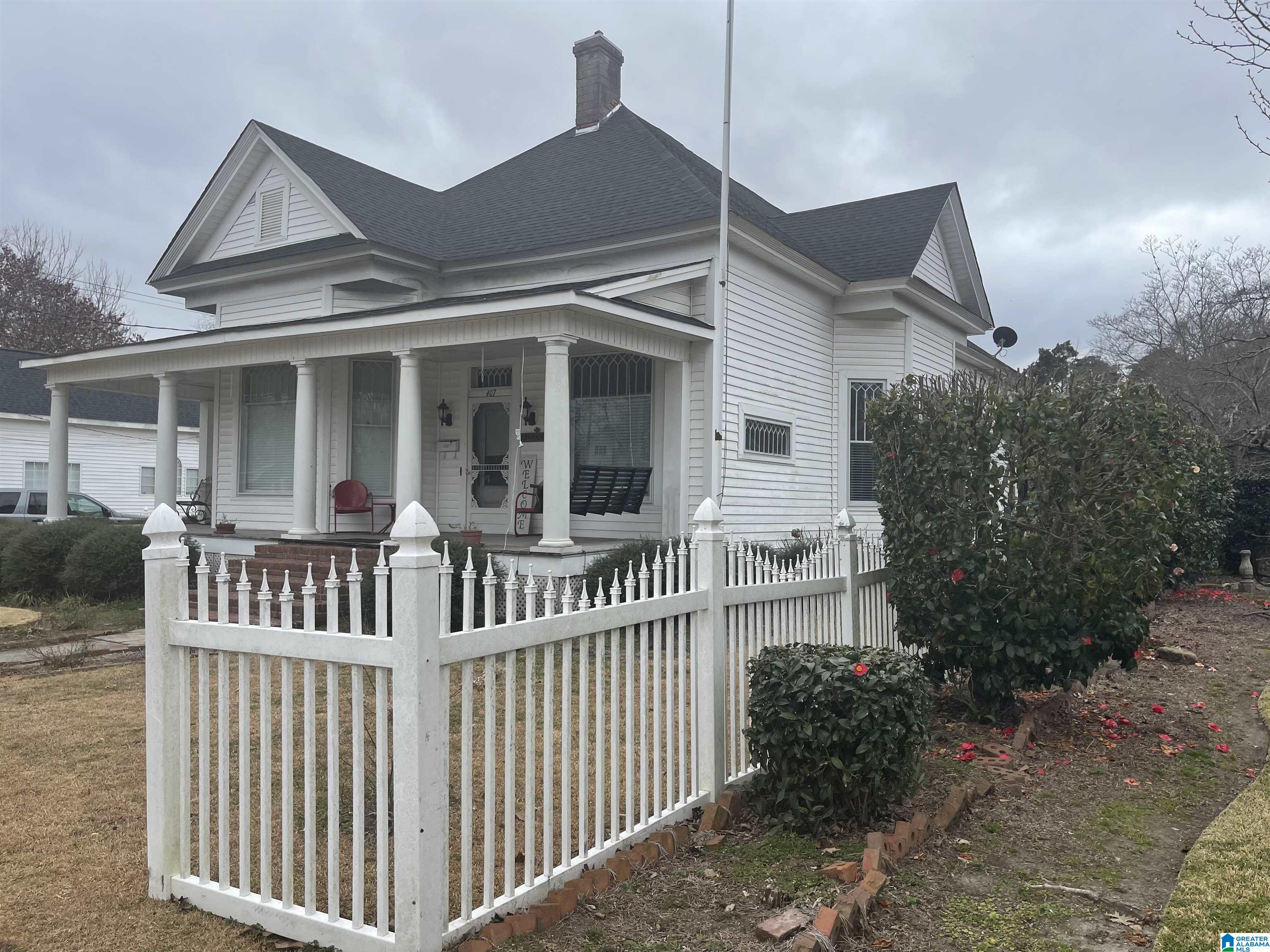 407 6th Street North Clanton, AL 35045 - Photo 9 of 49