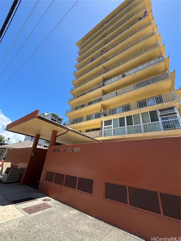 $2,250 | 303 Liliʻuokalani Avenue, Unit 404, Honolulu, HI 96815