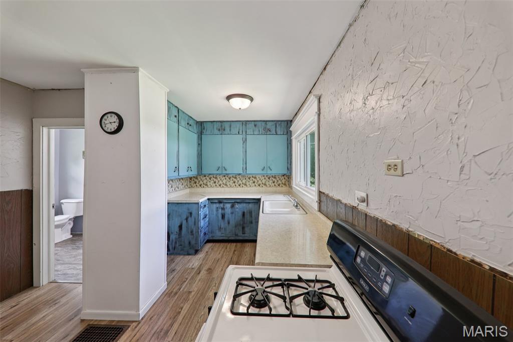 316 Mill Lane Taylor Springs, IL 62089 - Photo 14 of 30