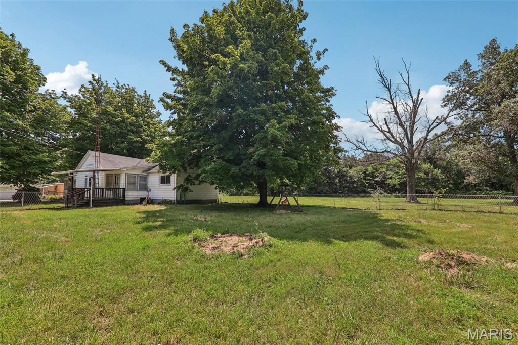 316 Mill Lane Taylor Springs, IL 62089 - Photo 3 of 30