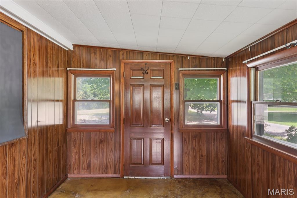 316 Mill Lane Taylor Springs, IL 62089 - Photo 6 of 30