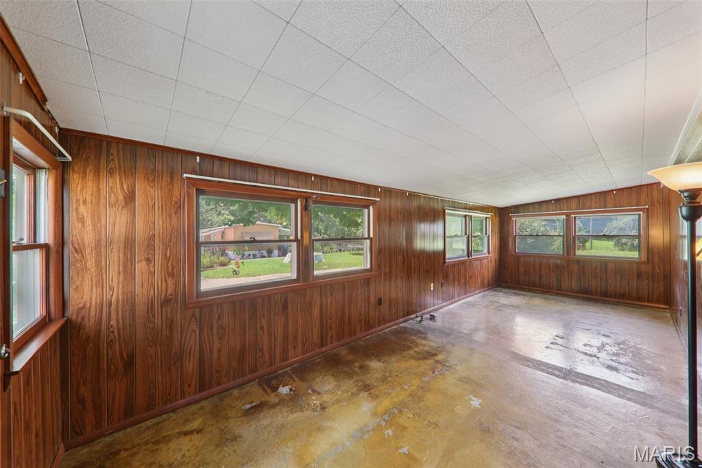 316 Mill Lane Taylor Springs, IL 62089 - Photo 8 of 30