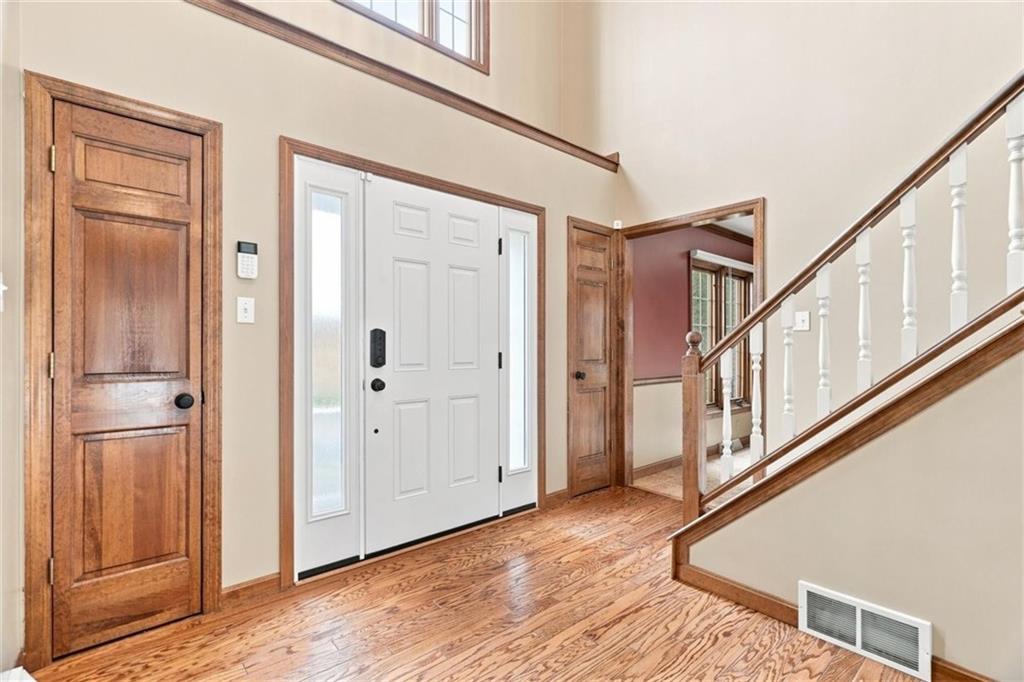 130 Field Club Circle McKees Rocks, PA 15136 - Photo 5 of 44 Gallery Image 5