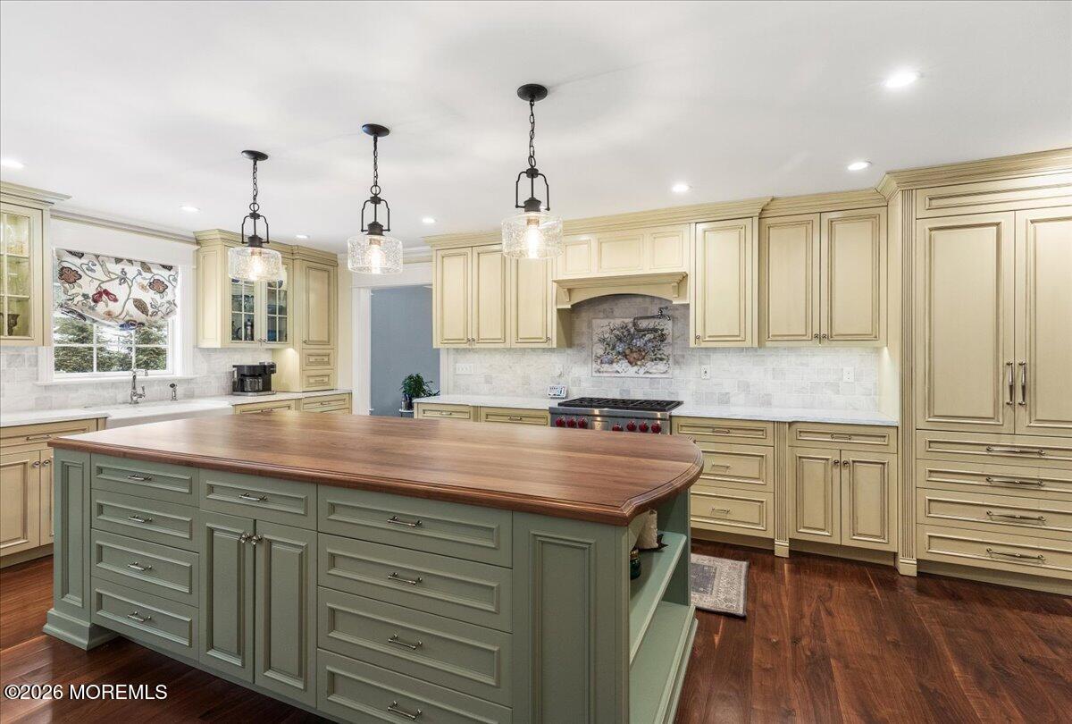 27 Fox Hill Road Middletown, NJ 07748 - Photo 6 of 51 Kitchen