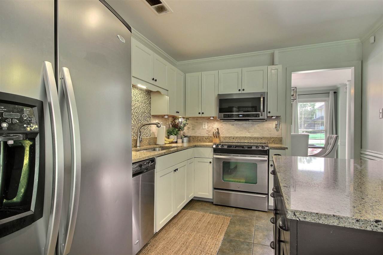 1139 Macon Ridge Drive Collierville, TN 38017 - Photo 3 of 25 Gallery Image 3