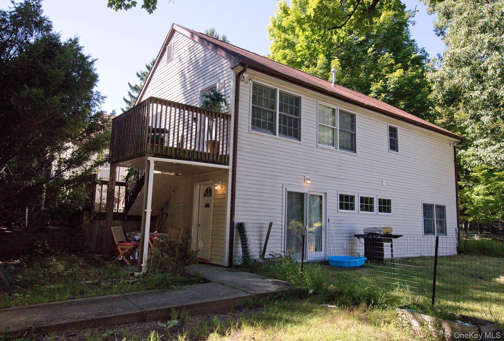 586 Union Road Spring Valley, NY 10977 - Photo 7 of 29 Gallery Image 7