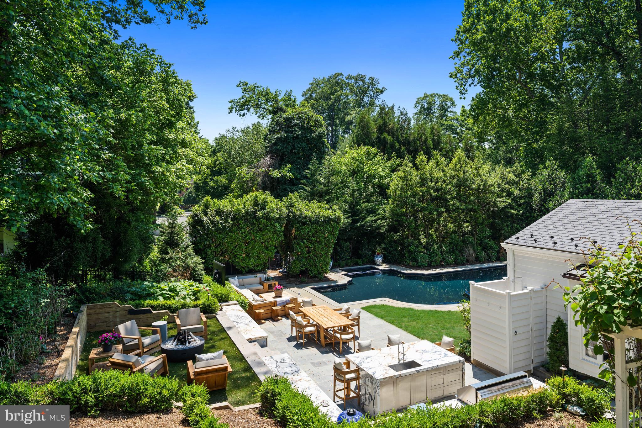 2501 49th Street Northwest Washington, DC 20007 - Photo 41 of 44