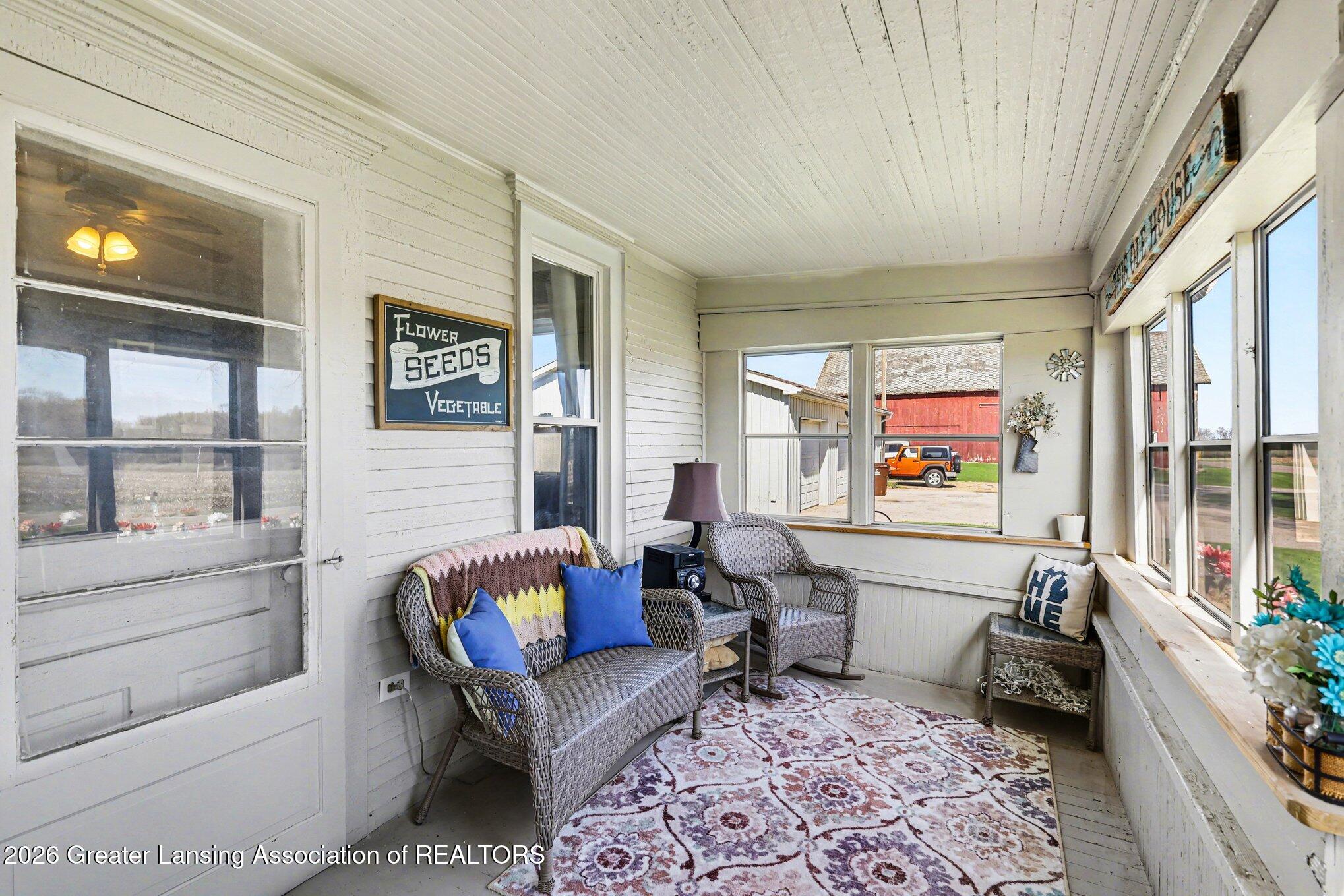 9682 Mt Hope Road Munith, MI 49259 - Photo 10 of 30 Sun Room