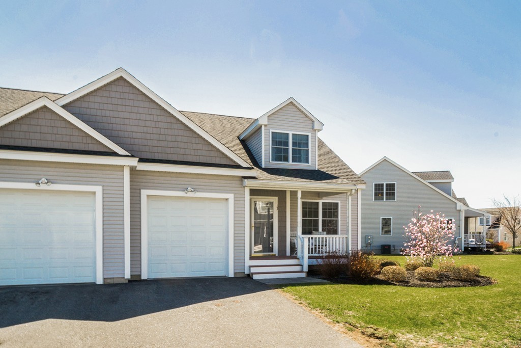 13 Marble Farm Road, Unit 13 Maynard, MA 01754 - Photo 3 of 29 Gallery Image 3
