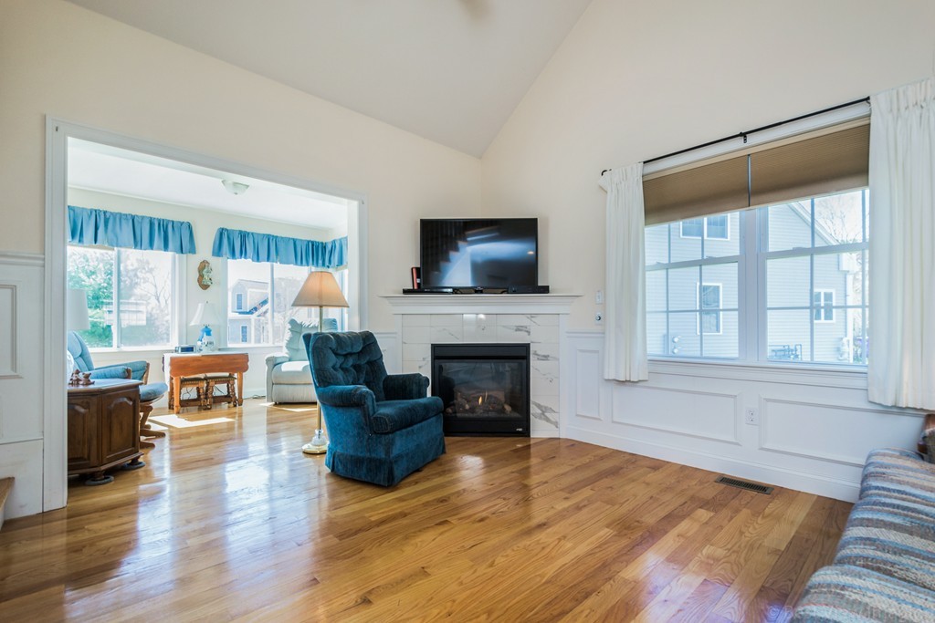 13 Marble Farm Road, Unit 13 Maynard, MA 01754 - Photo 8 of 29 Gallery Image 8