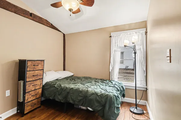 $187,500 | 325 West Burr Oak Street, Centreville, MI 49032