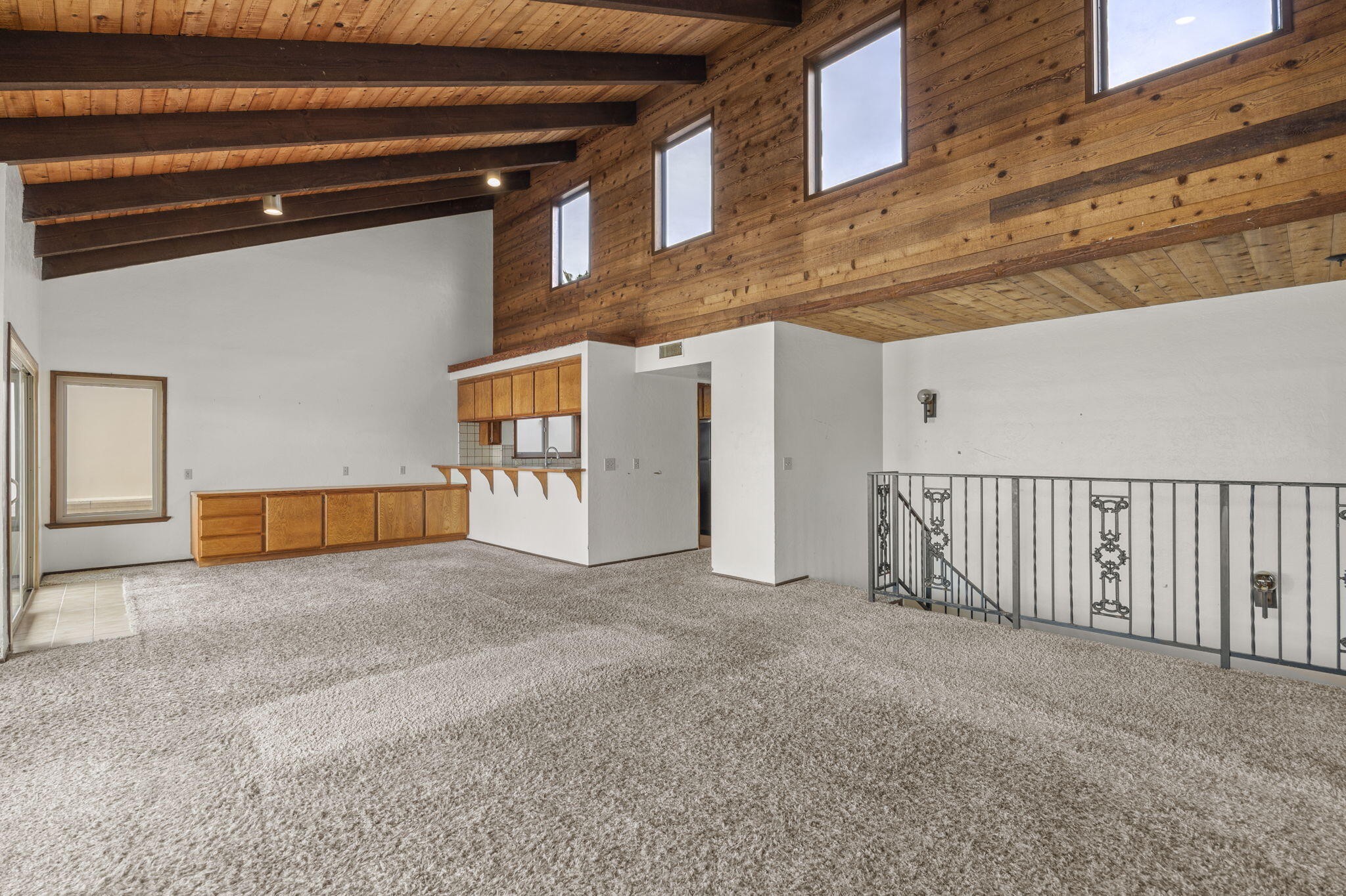 6726 Breakers Way Ventura, CA 93001 - Photo 12 of 42 a view of an empty room