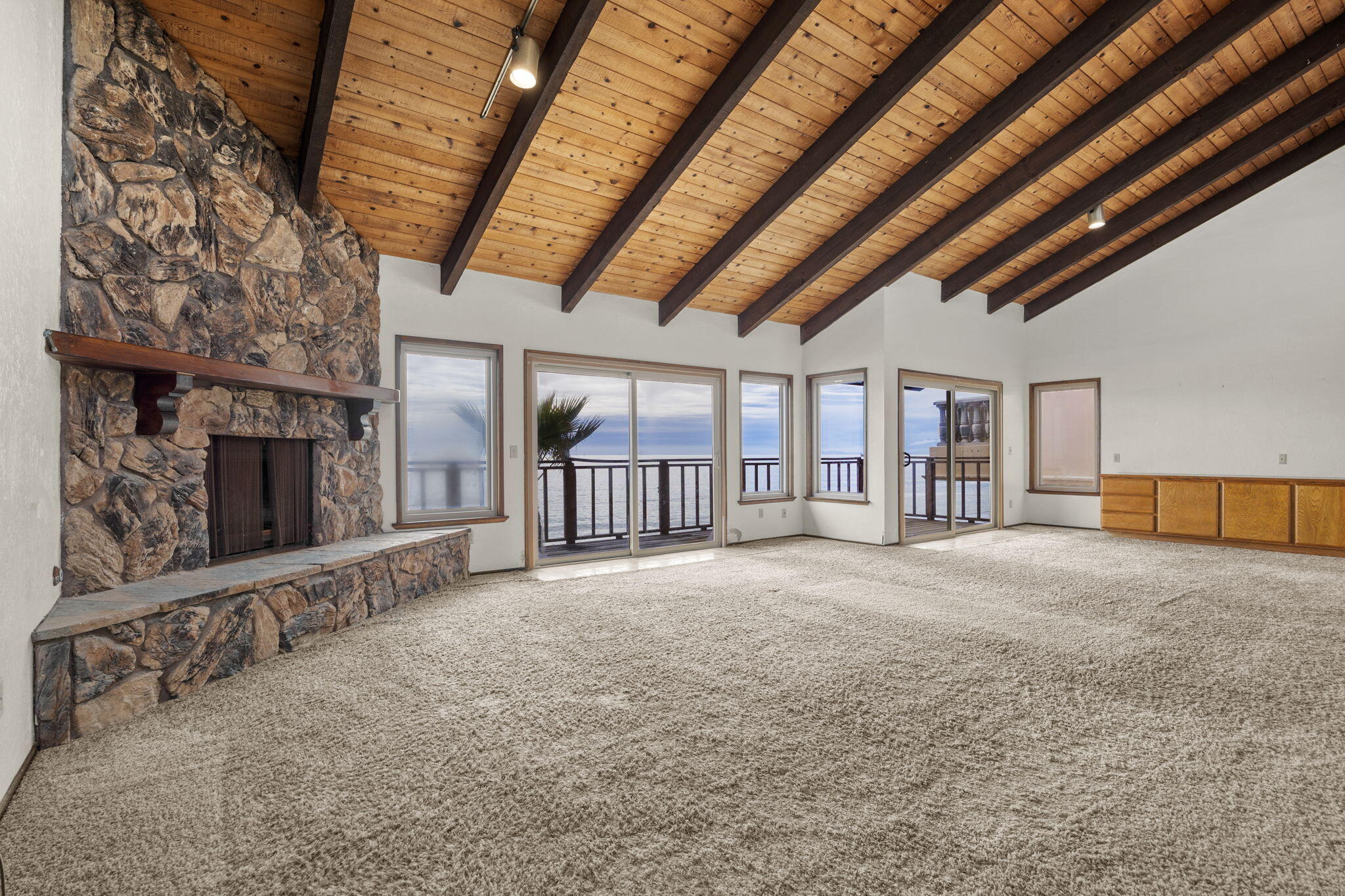 6726 Breakers Way Ventura, CA 93001 - Photo 19 of 42 a view of an empty room with a window