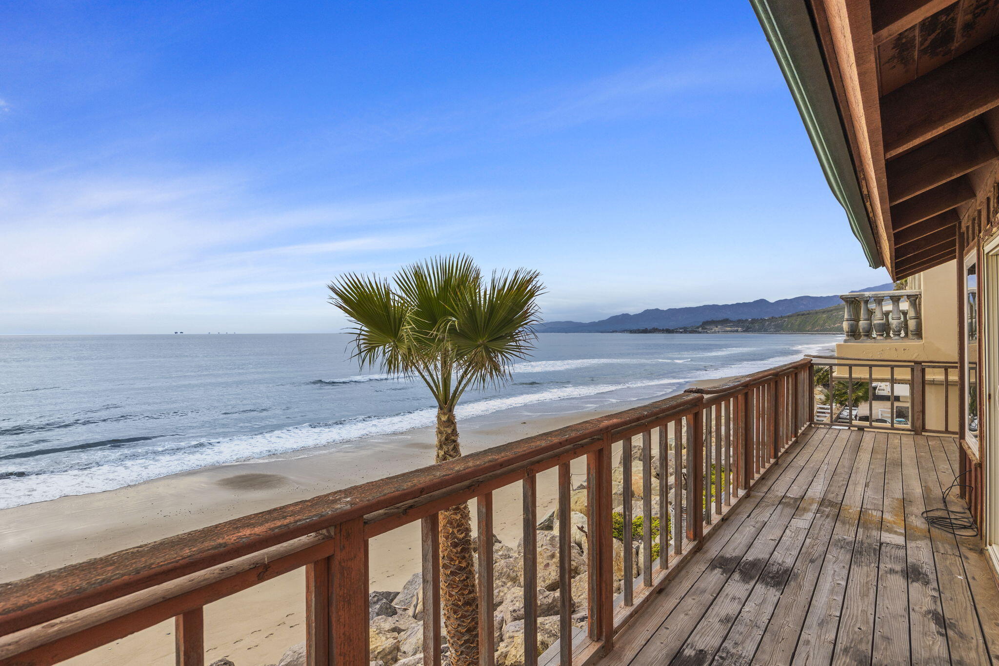 6726 Breakers Way Ventura, CA 93001 - Photo 21 of 42 a view of balcony with wooden floor