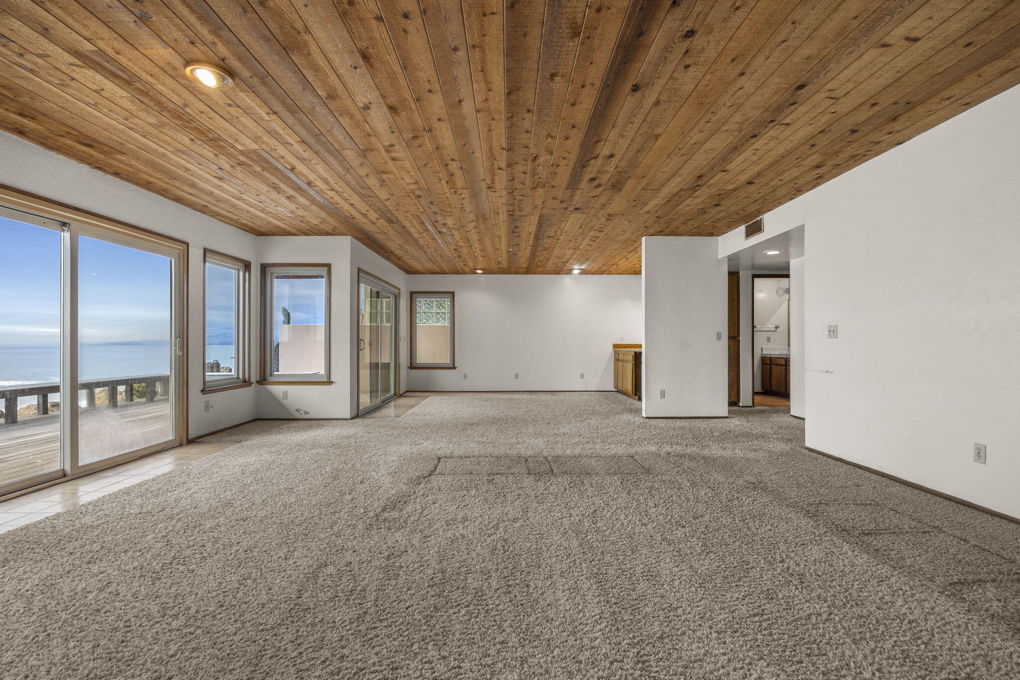 6726 Breakers Way Ventura, CA 93001 - Photo 23 of 42 a view of a livingroom with a large window