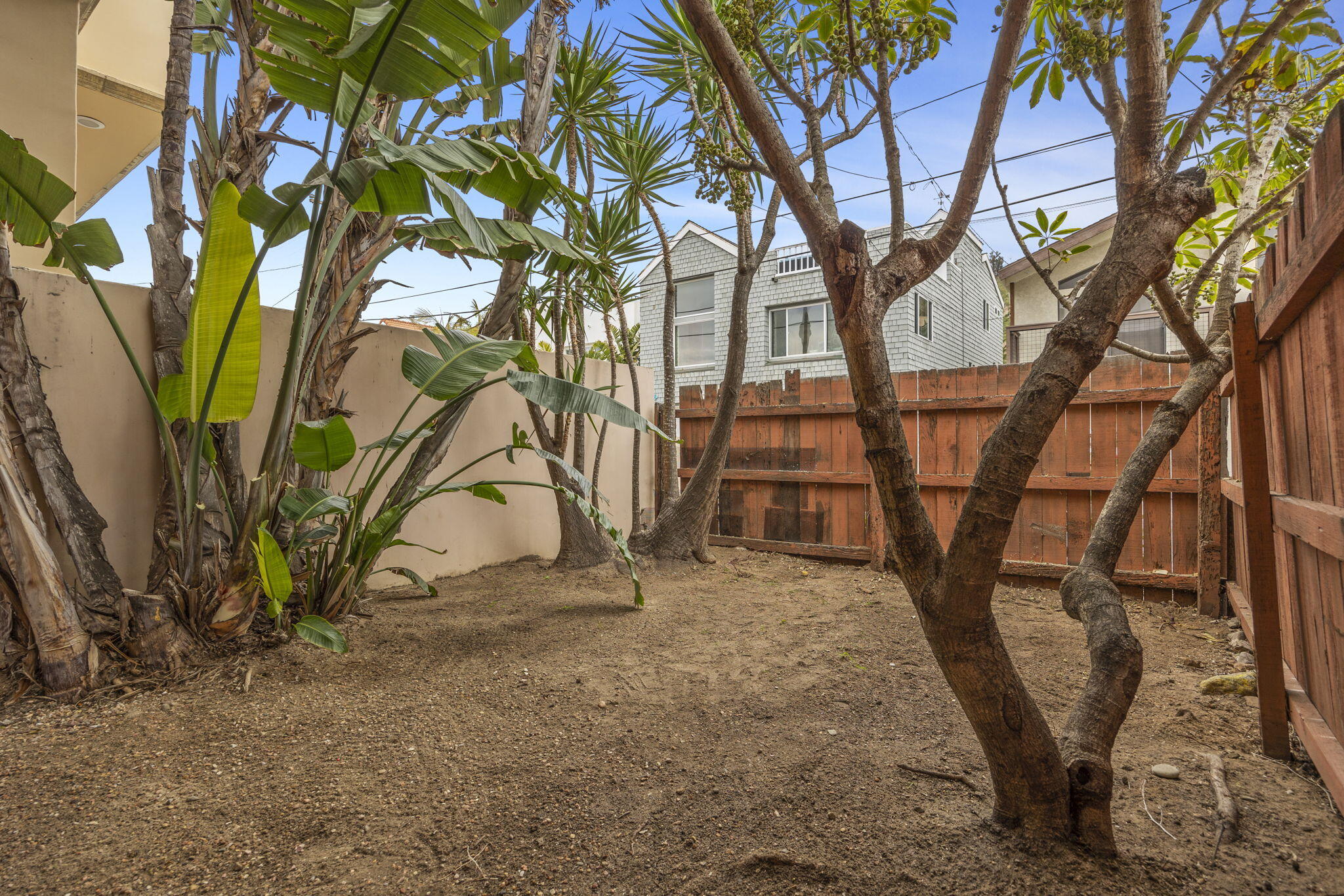 6726 Breakers Way Ventura, CA 93001 - Photo 37 of 42 a view of outdoor space with trees