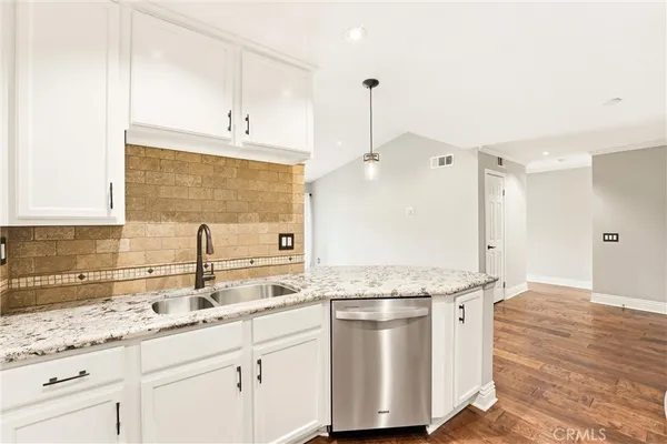 $2,695 | 2450 San Gabriel Way, Unit 308, Corona, CA 92882