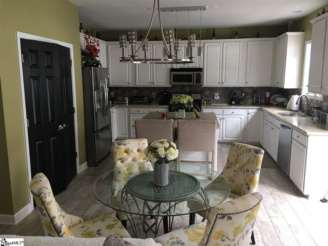 18 Springleaf Court Simpsonville, SC 29681 - Photo 14 of 21 Gallery Image 14