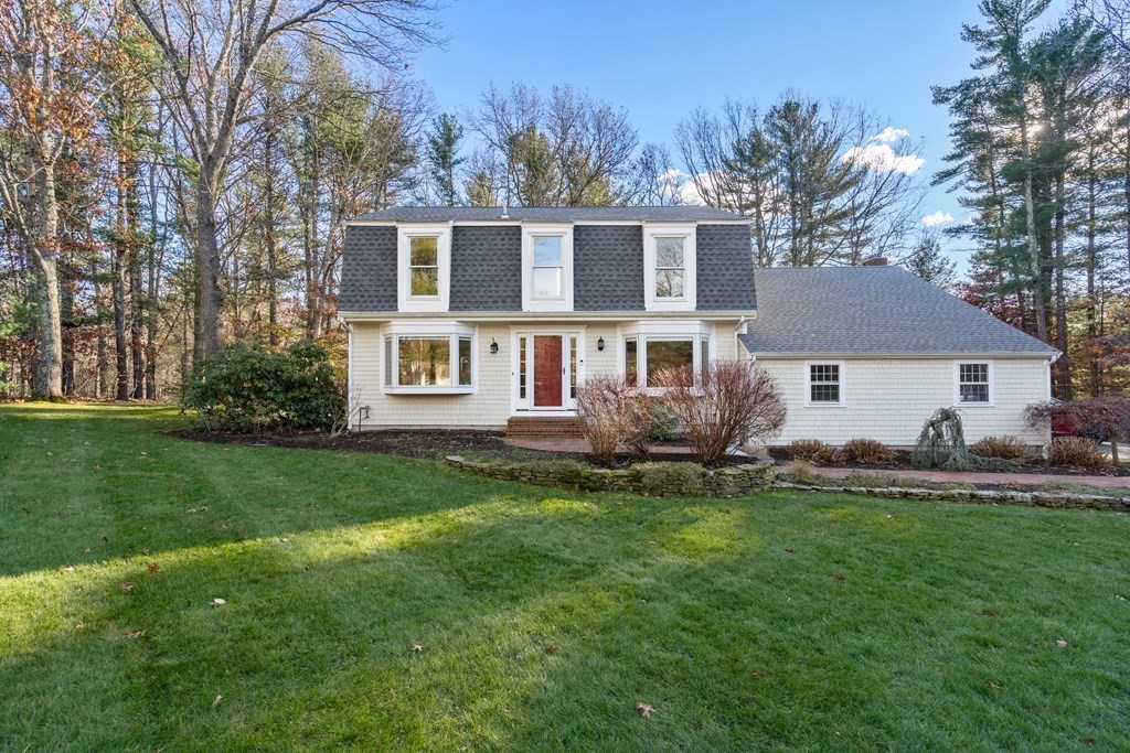 41 Deerpath Trail North Duxbury, MA 02332 - Photo 2 of 33