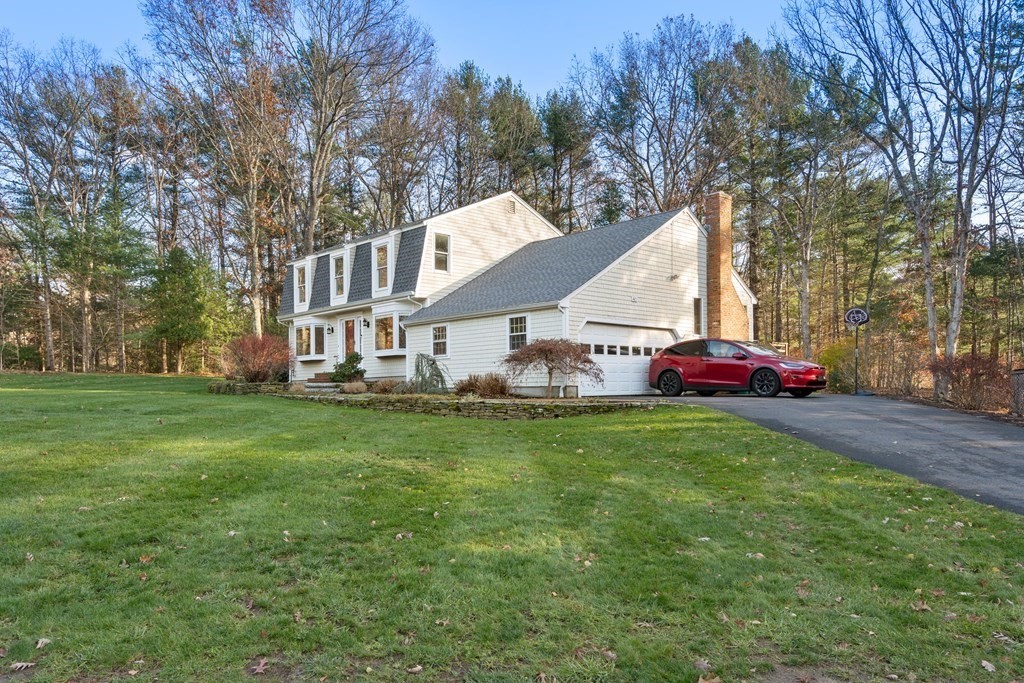 41 Deerpath Trail North Duxbury, MA 02332 - Photo 4 of 33