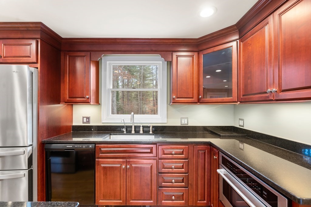 41 Deerpath Trail North Duxbury, MA 02332 - Photo 7 of 33