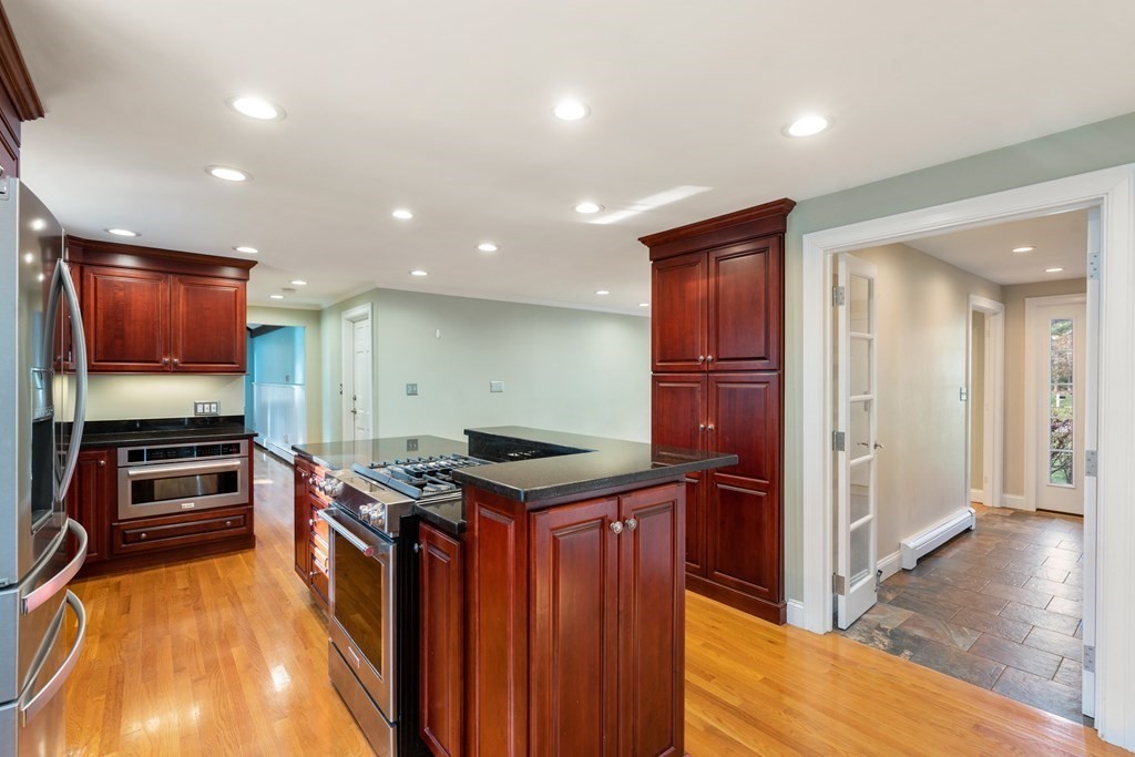 41 Deerpath Trail North Duxbury, MA 02332 - Photo 9 of 33