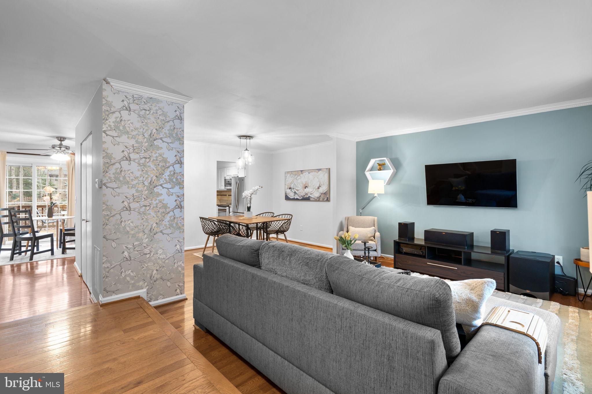 11713 Stillbrook Court Reston, VA 20191 - Photo 6 of 38 Gallery Image 6
