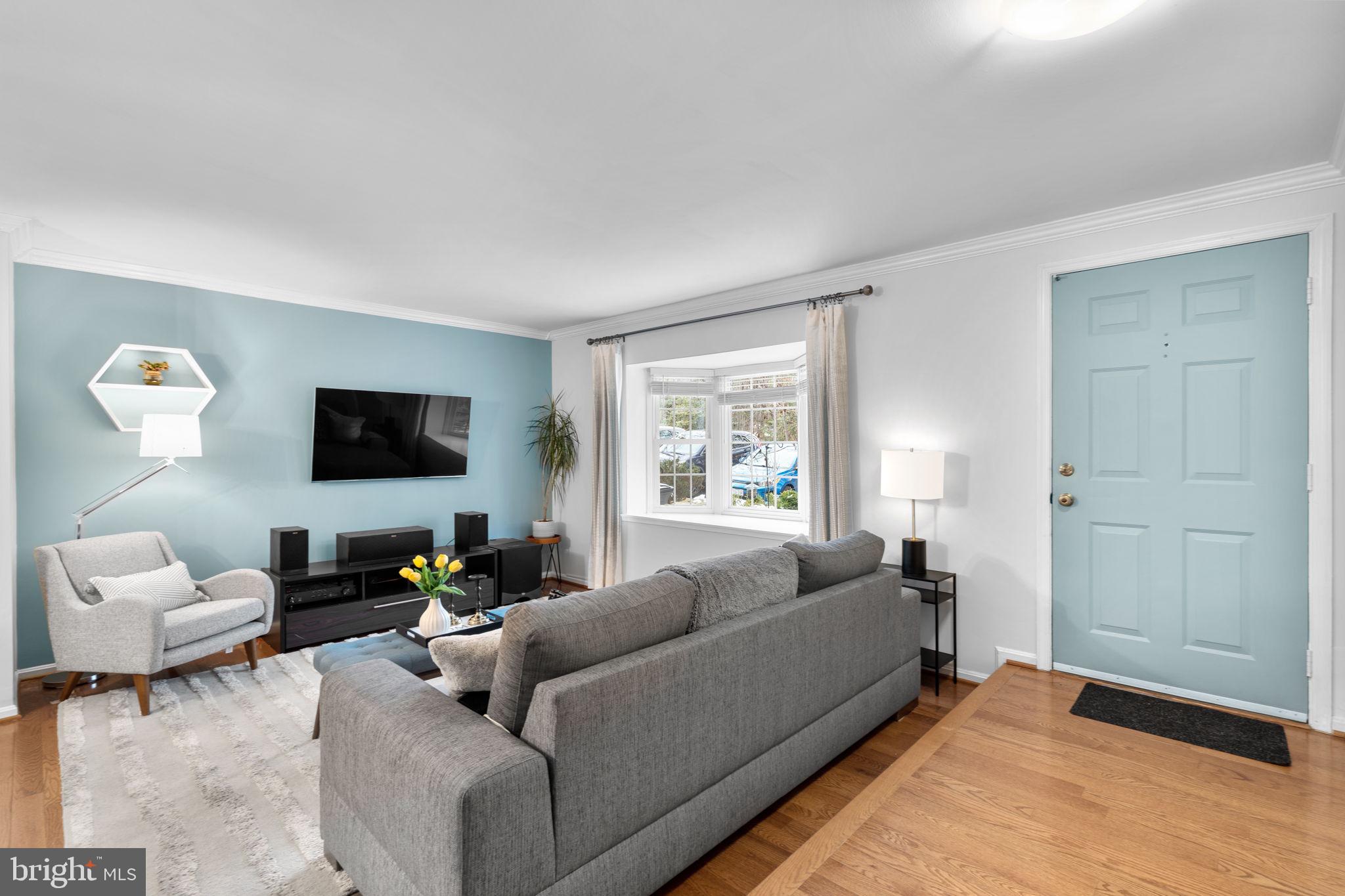 11713 Stillbrook Court Reston, VA 20191 - Photo 7 of 38 Gallery Image 7