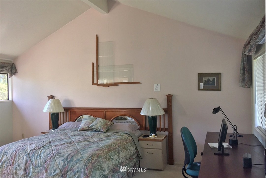 16710 96th Court Northeast Bothell, WA 98011 - Photo 13 of 21