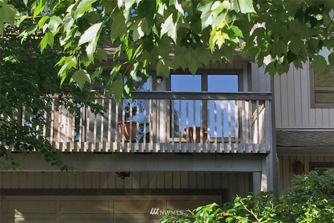 16710 96th Court Northeast Bothell, WA 98011 - Photo 3 of 21