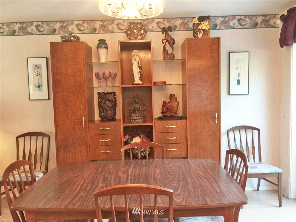 16710 96th Court Northeast Bothell, WA 98011 - Photo 6 of 21