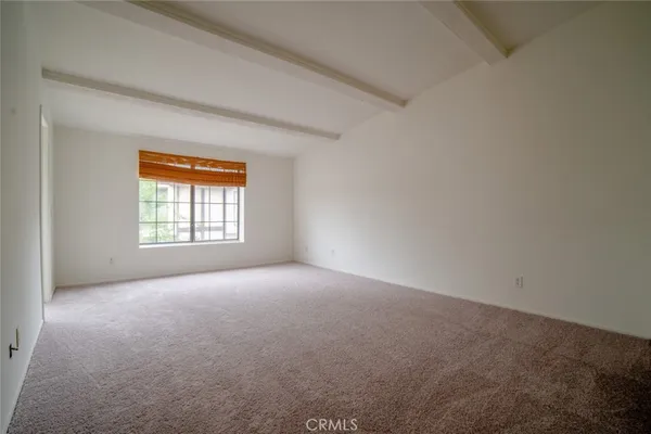 $599,950 | 20737 Roscoe Boulevard, Unit 701, Winnetka, CA 91306