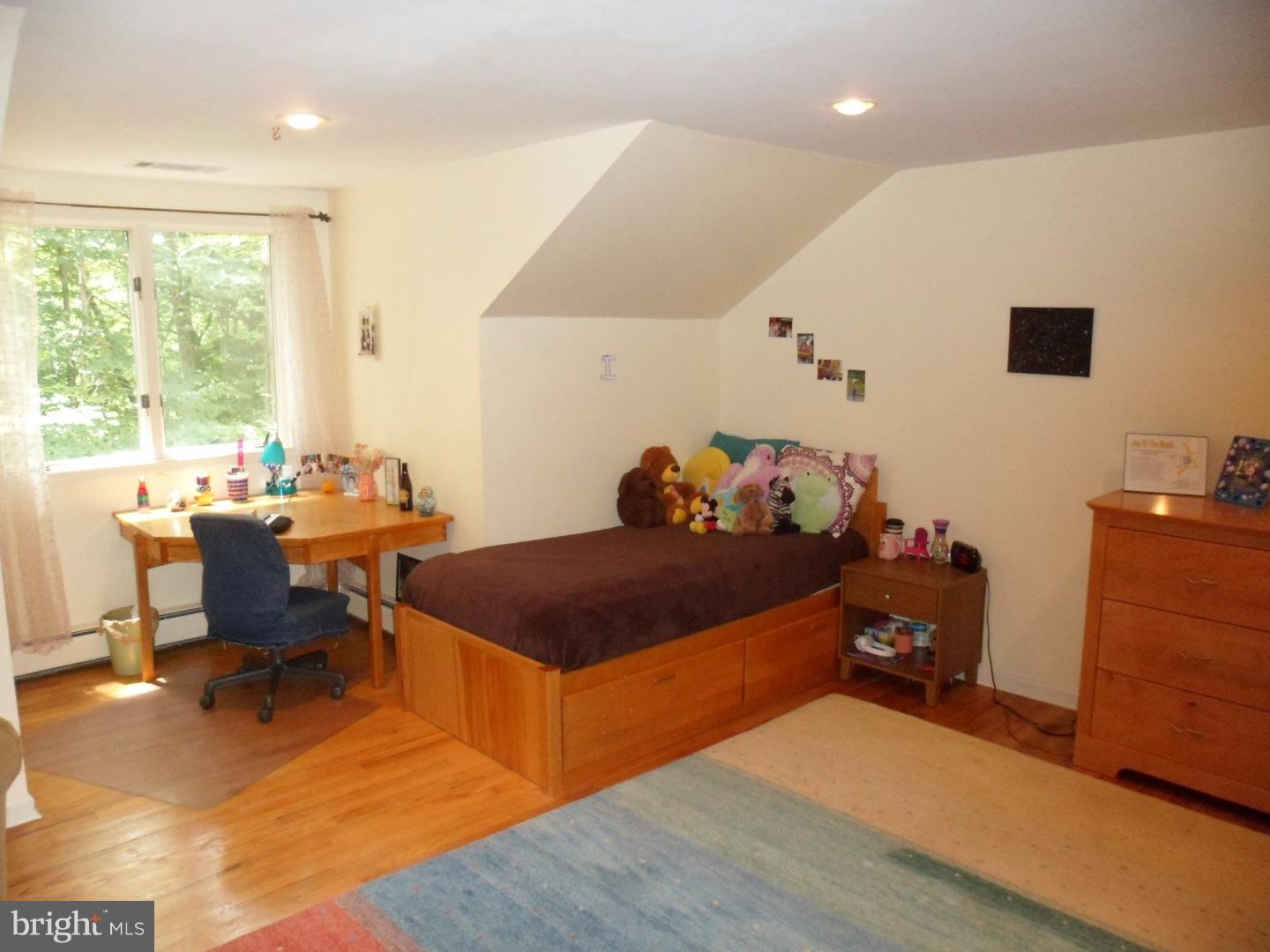 259 North Post Road West Windsor, NJ 08550 - Photo 16 of 20