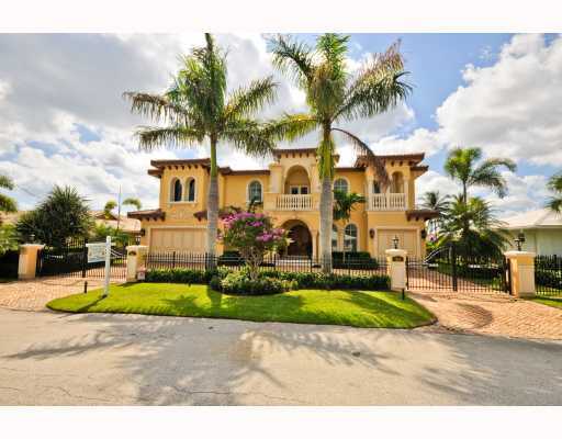 808 Dover Street Boca Raton, FL 33487 - Photo 1 of 10 Primary Photo
