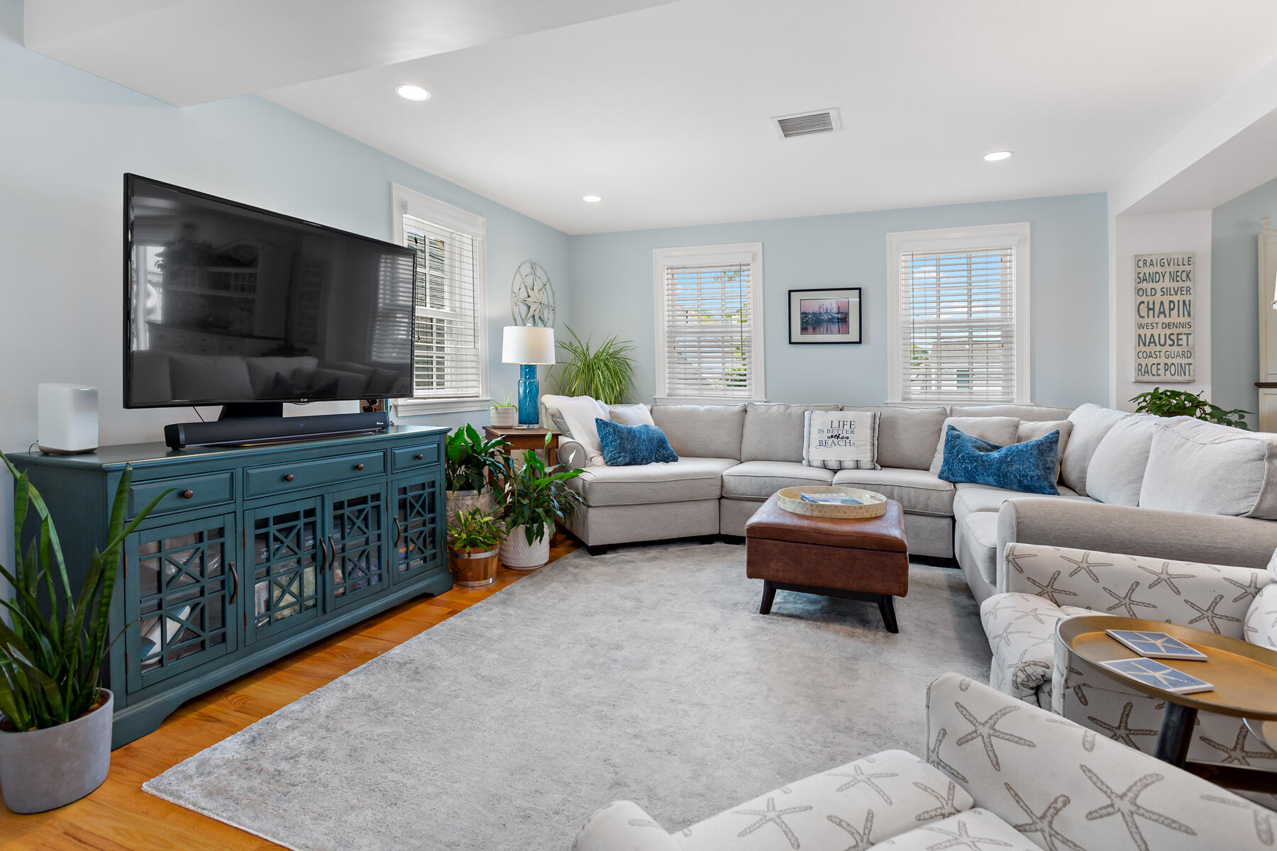 615 Main Street, Unit 11 Hyannis, MA 02601 - Photo 10 of 39 007_615Main_062926