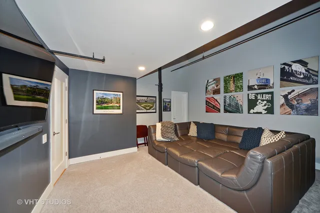 $785,000 | 1000 West Washington Boulevard, Unit 517, Chicago, IL 60607