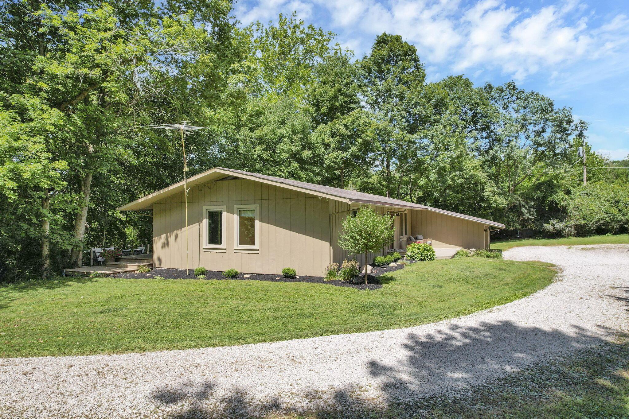 6565 Taggart Road Delaware, OH 43015 - Photo 60 of 82 66-web-or-mls-DJI_0923